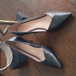 STUART WEITZMAN Black Pointy Toe Heel